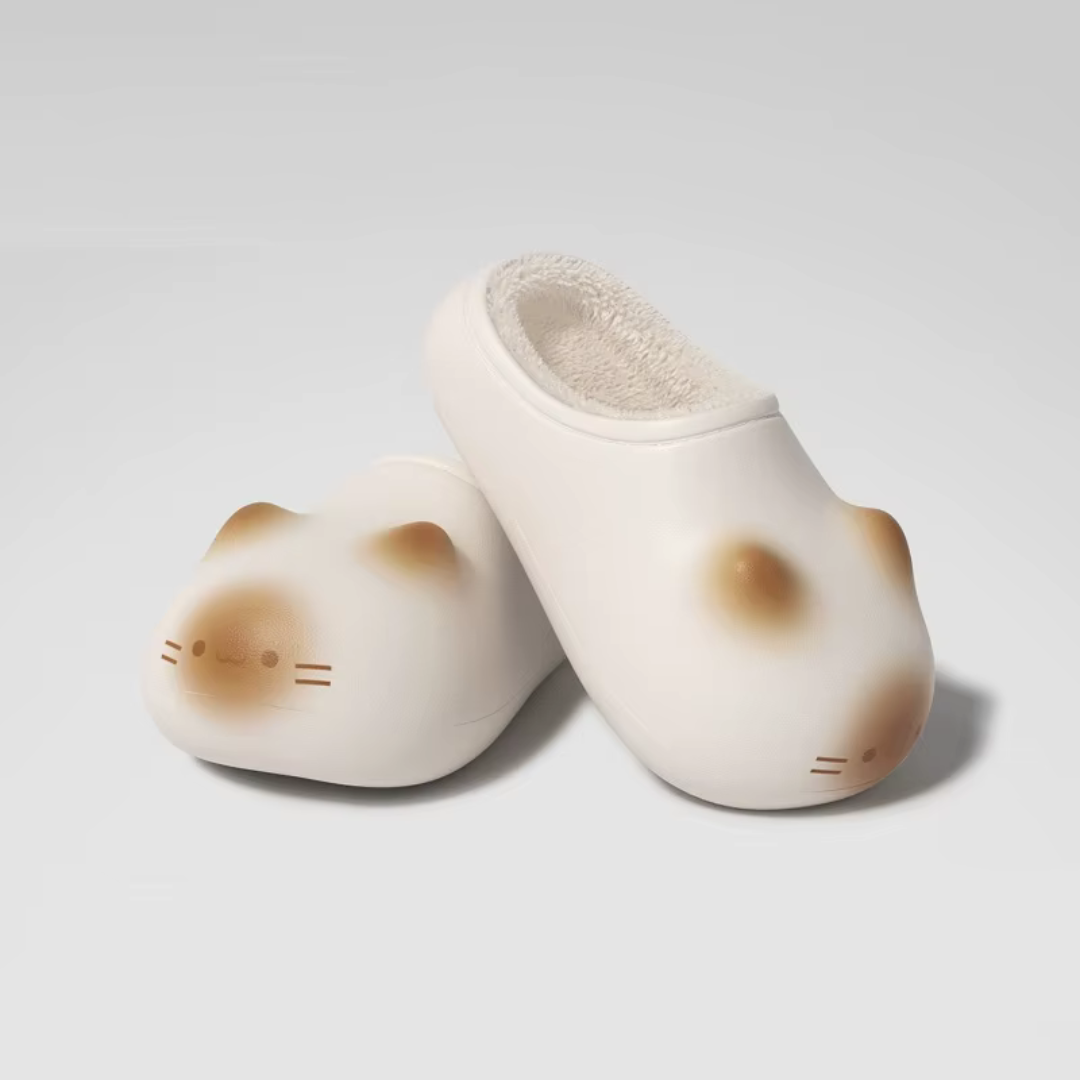 Zapatillas con huellas de gato